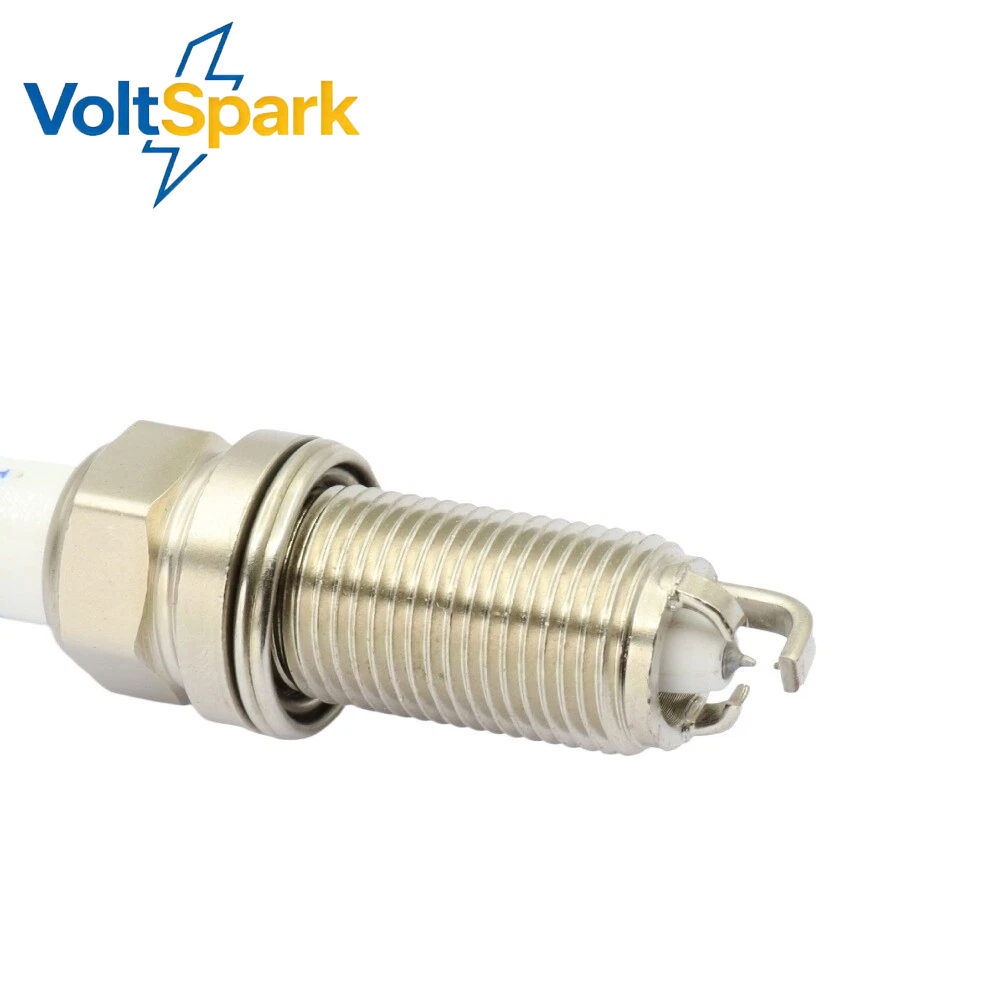 101905601F VW 2.0L/2.5L用スパークプラ - Bosch Spark Plug Platinum のレビューと価格